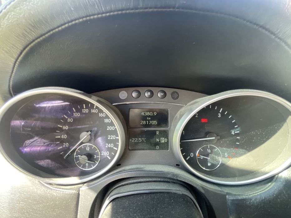 Mercedes-Benz ML 320 CDI 4MATIC – 224 CP – Automată