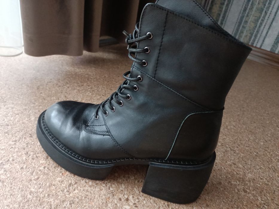 Продам сапоги женские