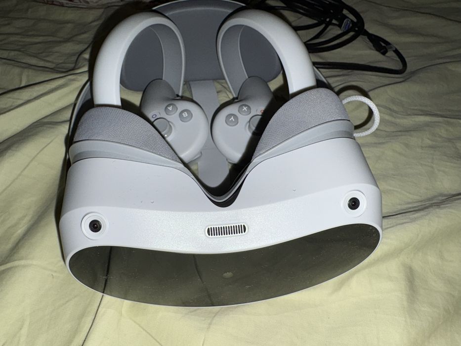 Очила VR Pico 4 като нови