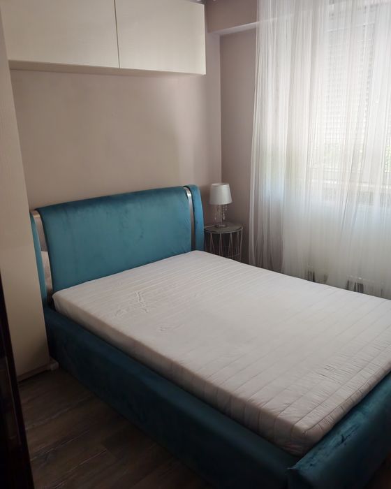 Apartament de  închiriat!!