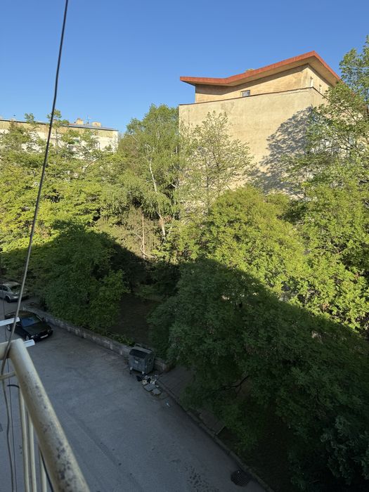 Апартамент в идеален център