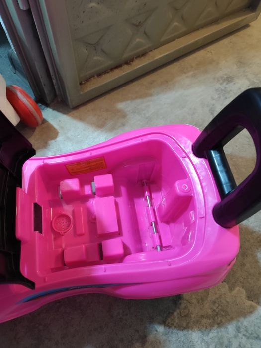 Детска кола за яздене