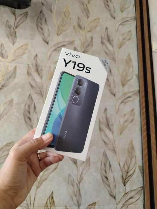 Продаётся телефон