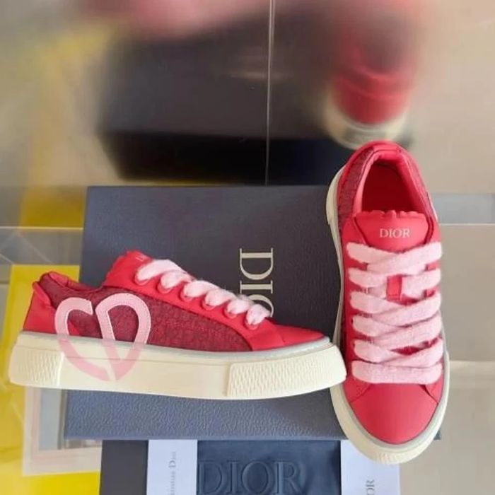 CD B27 Low Top Red/White