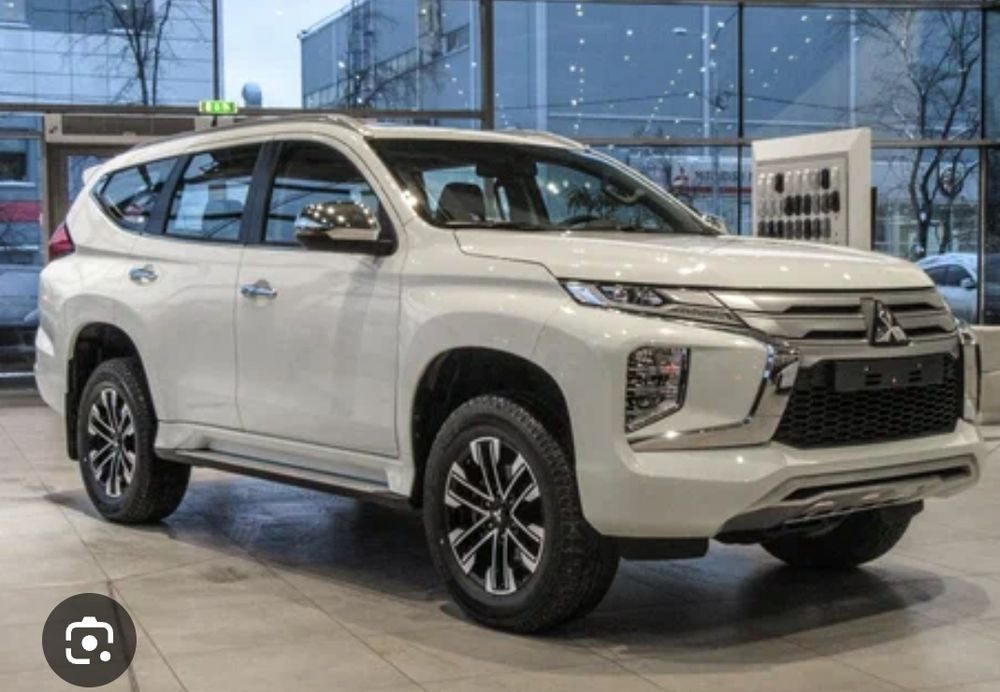 Коврик в багажник Montero Sport