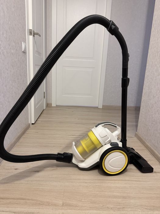 Продам пылесос karcher