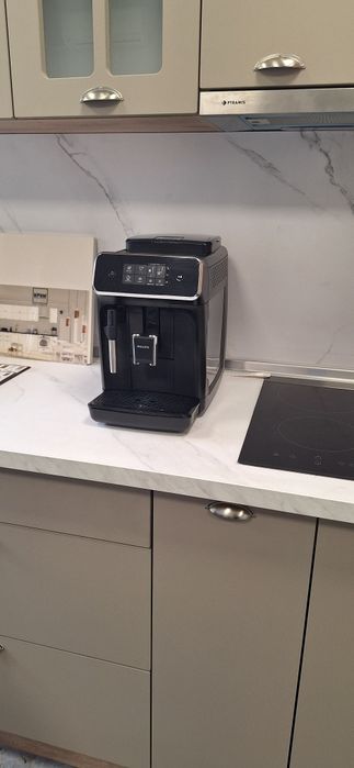 Продавам Кафемашина Филипс 2200 ...