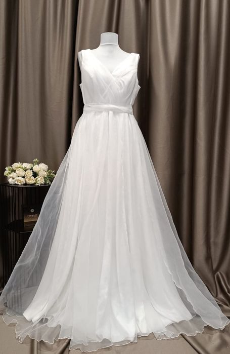 Нова булченска рокля Л размер