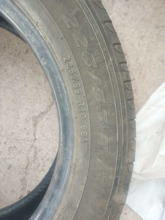 Продам шины 225×55.R18