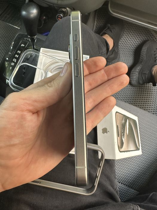 Iphone 15 pro Natural 128 LL/A