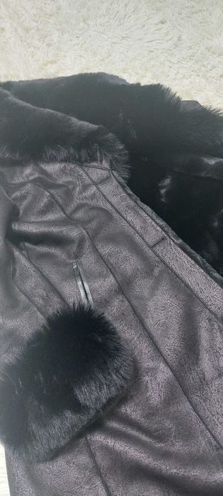 Шуба из цигейки  натуральная.