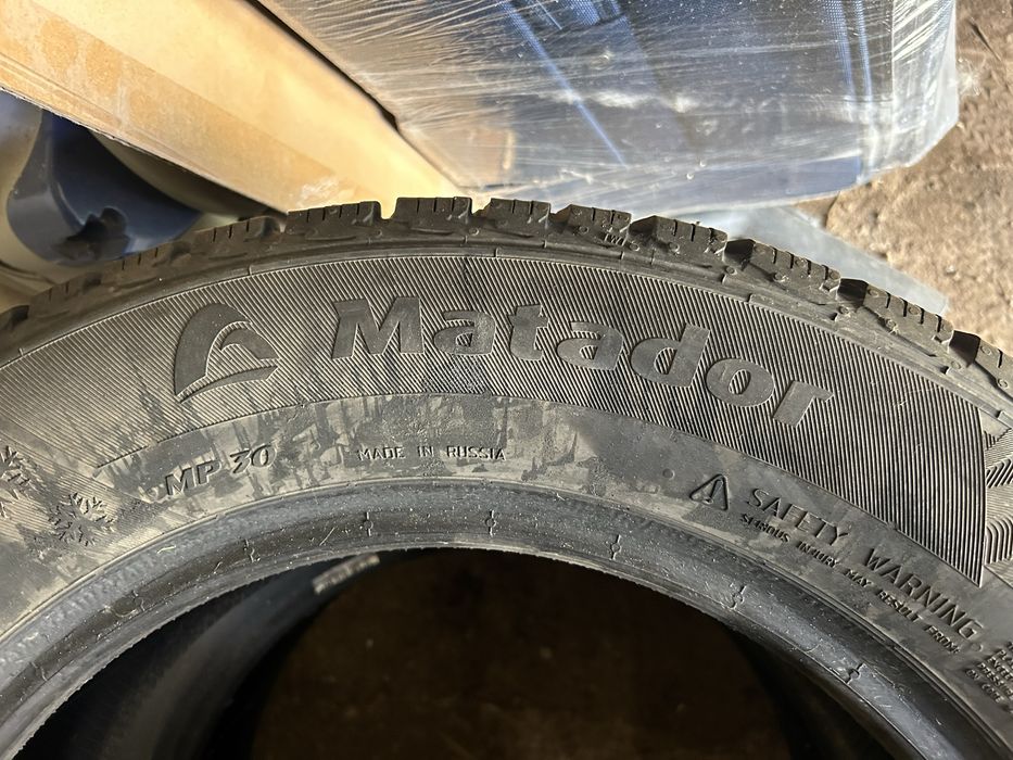 Продам автошины 215/60/16