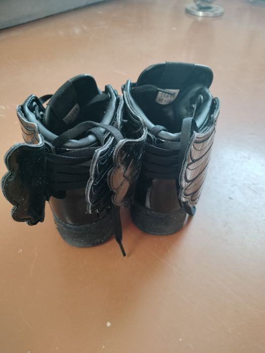 Adidas Jeremy Scott