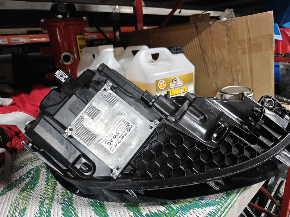 Far stânga bi xenon vw golf 7 2019 facelift