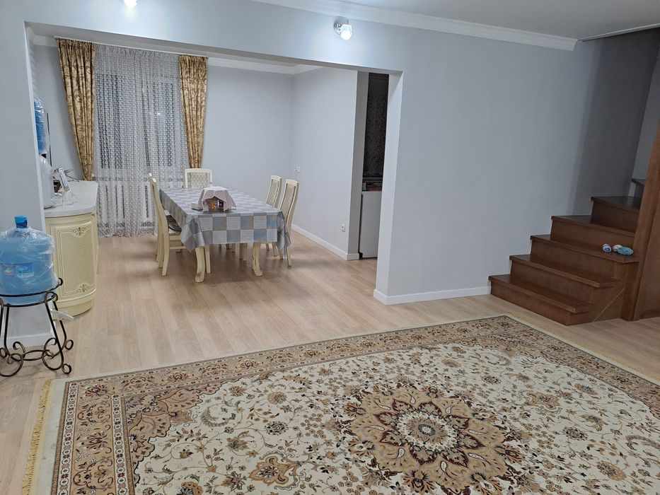 Продам дом с мансардой