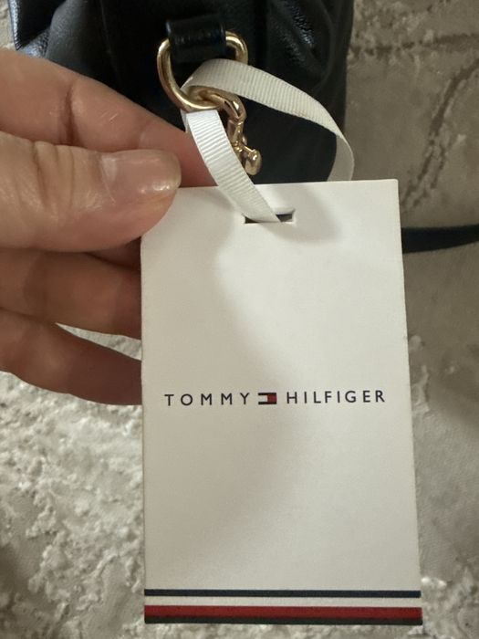 Сумка Tommy Hilfiger