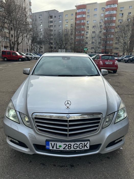MERCEDES-BENZ E-Class 0 — imagine 1