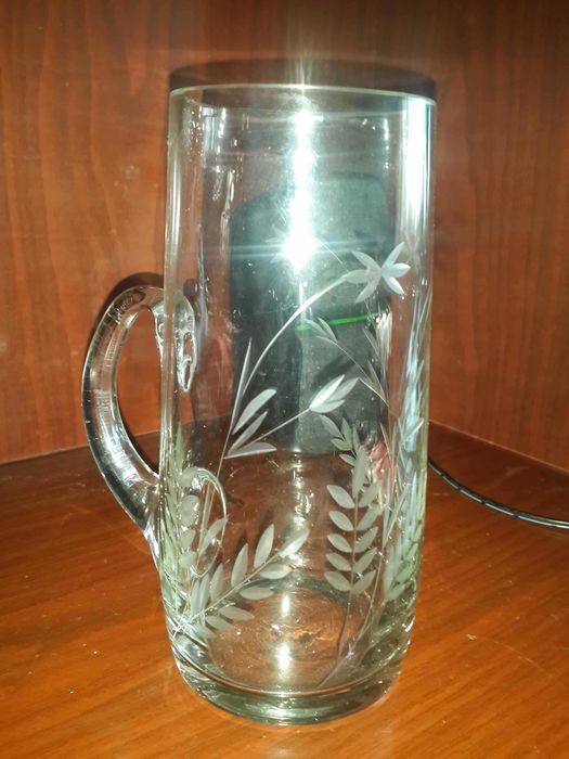 Продам пивные кружки.