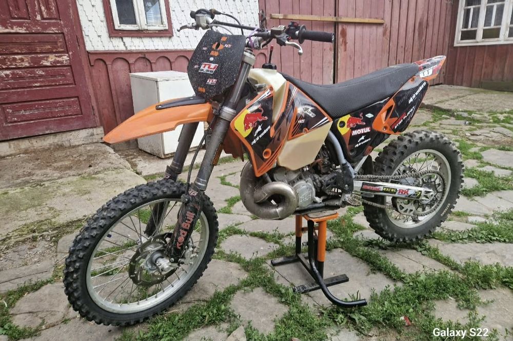 Vând KTM MOTOR 250