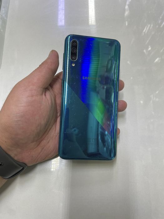 Samsung A30s в идеальном состояний