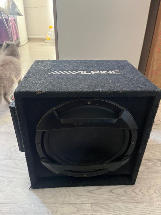 Продам сабвуфер