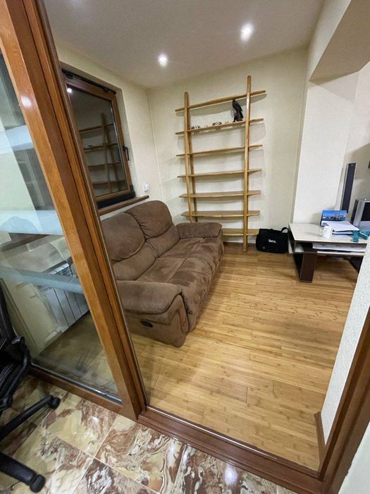 Квартира своя 3/2/4 Мирзо Улугбекский район