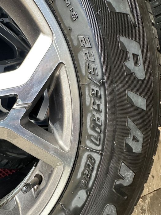 Продам колеса в сборе на 17