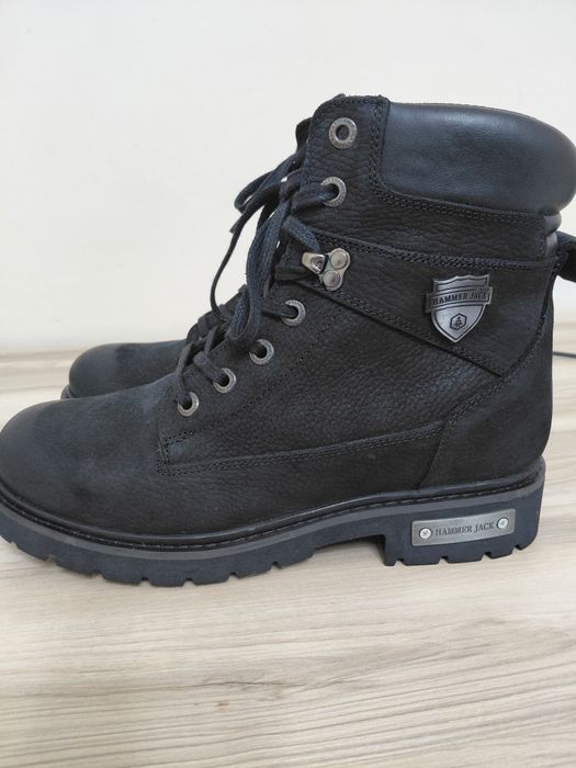 Продам шикарные мужские ботинки