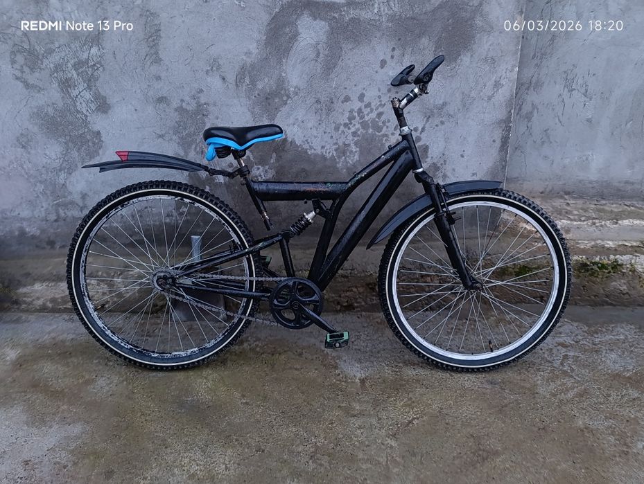 Oldi orqa amartizatorli velosiped holati yangi