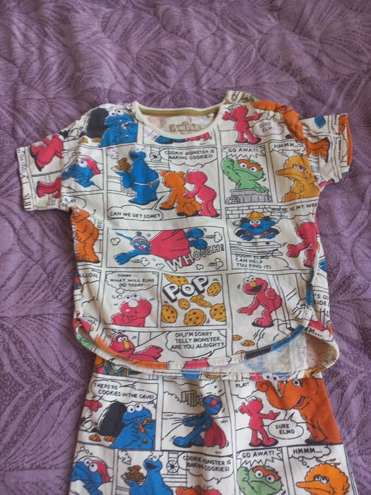 Детско  костюмче