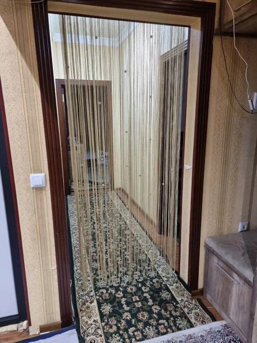 Срочно Продаётся Кушбеги 5/9/9 с мебелью техникой ремонт средний !