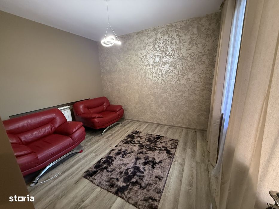 Apartament 3 camere etaj 1/4 Calea Severinului
