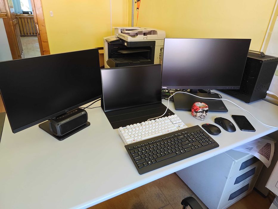 Vand monitoare, Gigabyte M27U, Uperfect 118K