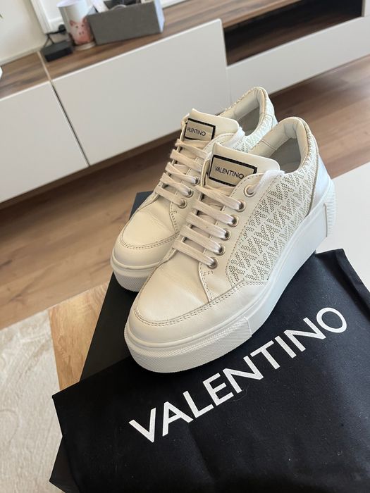 Дамски маратонки Valentino