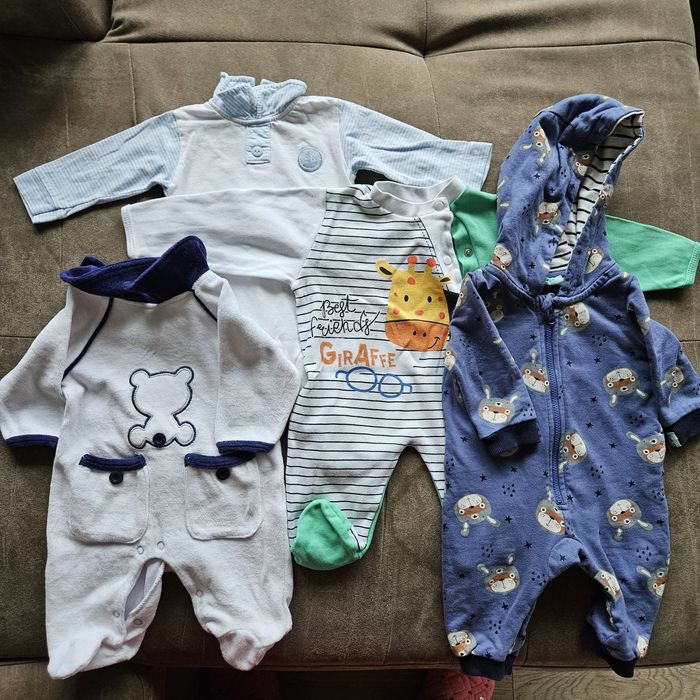 Лот бебешки дрехи 0-3м + ПОДАРЪК