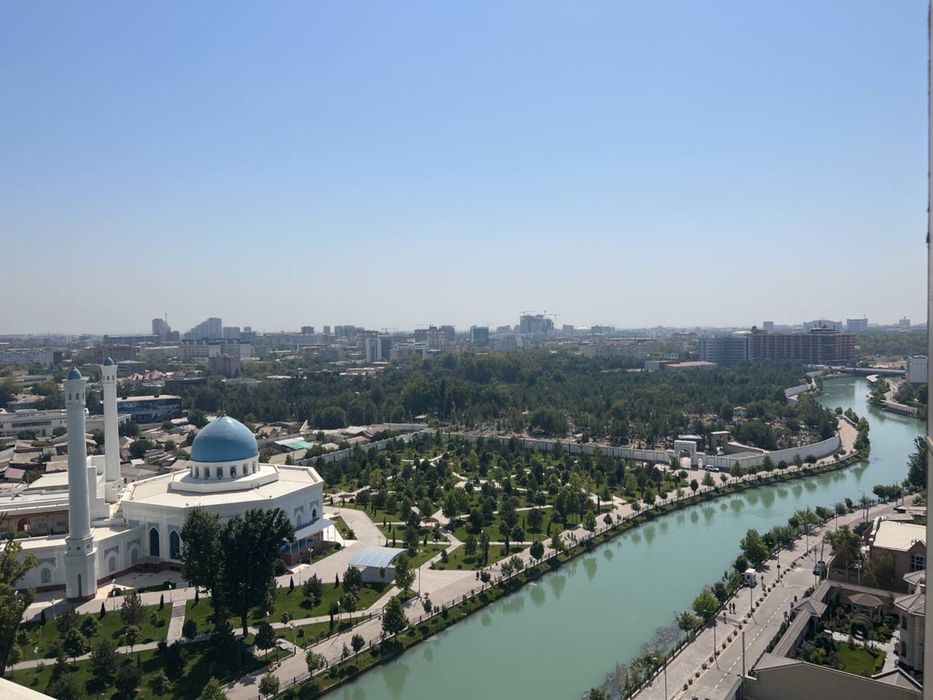 Ж.К. Anhor Residence