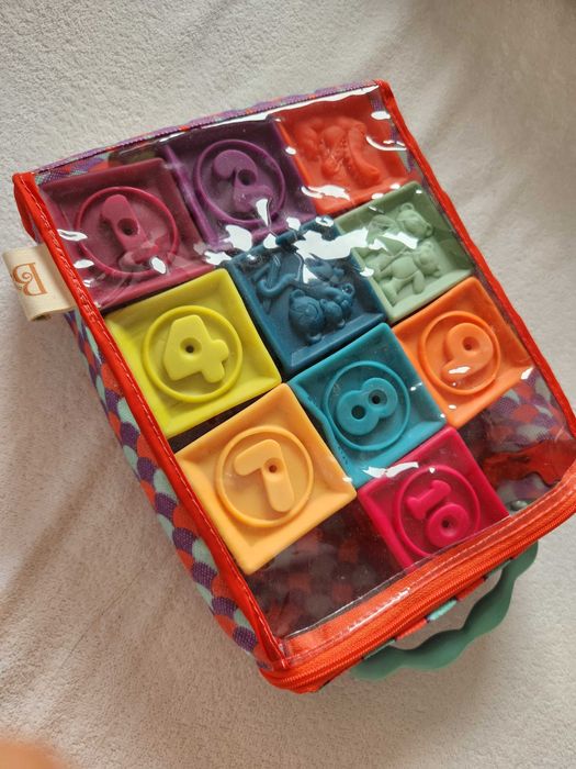 Set cuburi moi Btoys