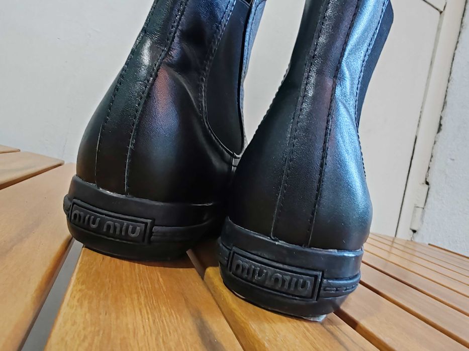 Miu Miu дамски боти 38 EUR състояние НОВИ