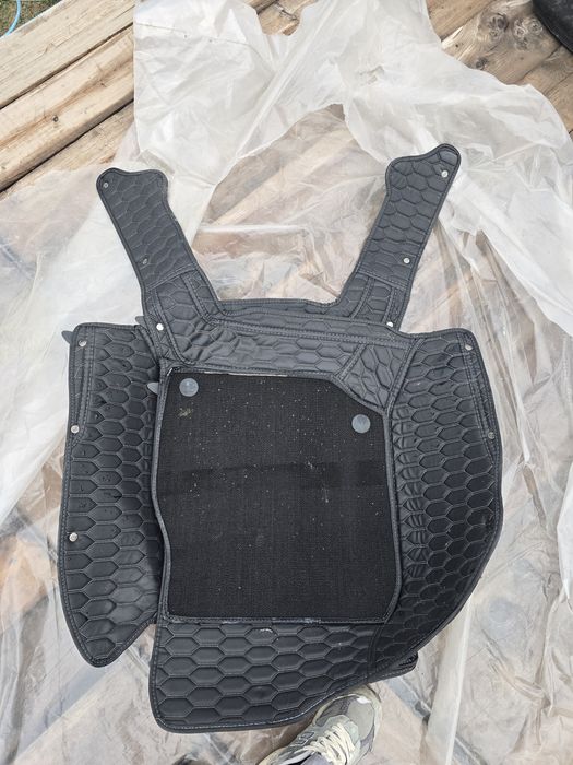 Lexus LX470 полик