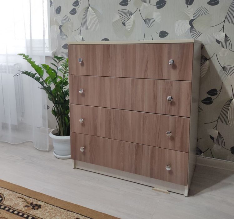 Комод  в  спальню