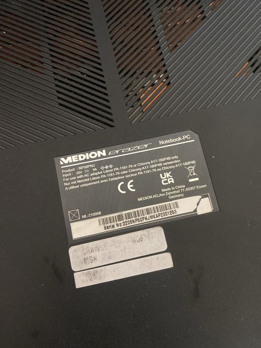 Laptop Gaming Medion Erazer Crawler E30 – i5-12500H / RTX 3050 / 16GB RAM / 1.5TB SSD