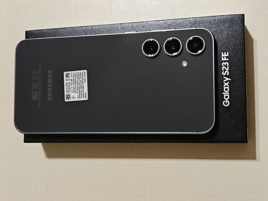 Samsung S23 FE 128 gb Ram 8 5G EAC