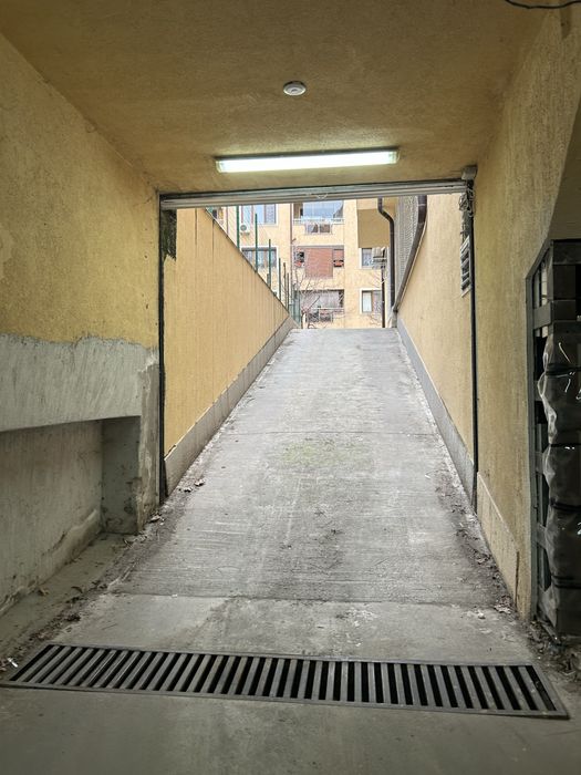 Дава се под наем Гараж / Паркомясто в София, Манастирски ливади - 15 кв.м за 124.44 € - Снимка #4