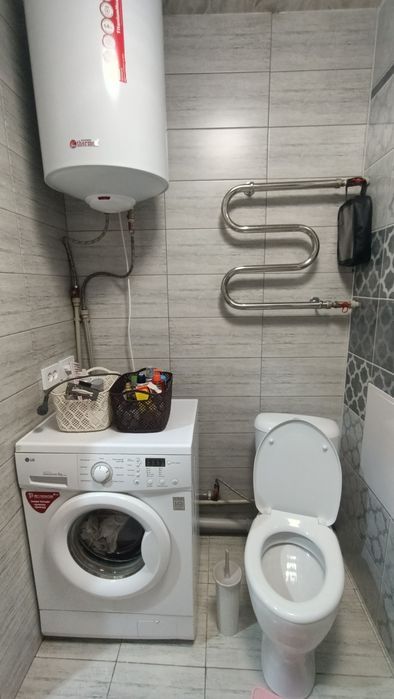 Продам 3  комнатную квартиру