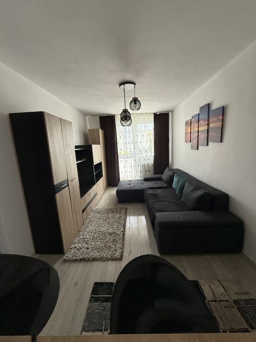 Vand apartament 2 camere traian vuia
