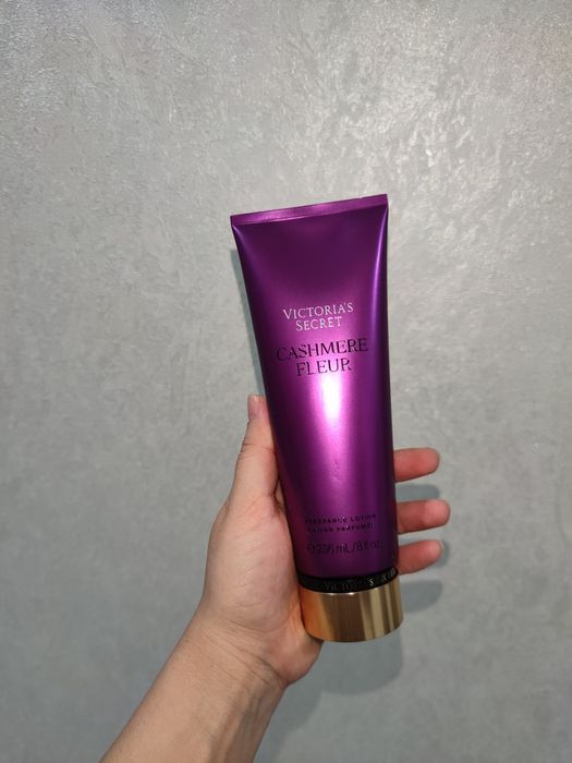 Victoria's secret lotion original America