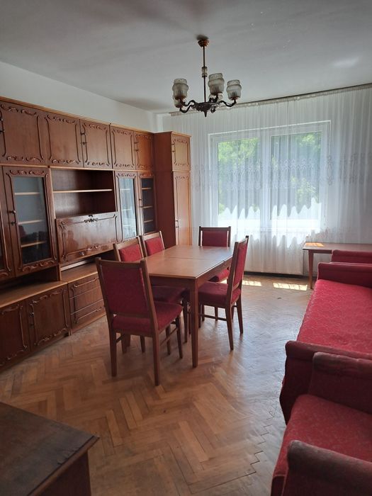 Apartament 3 camere 2 bai
