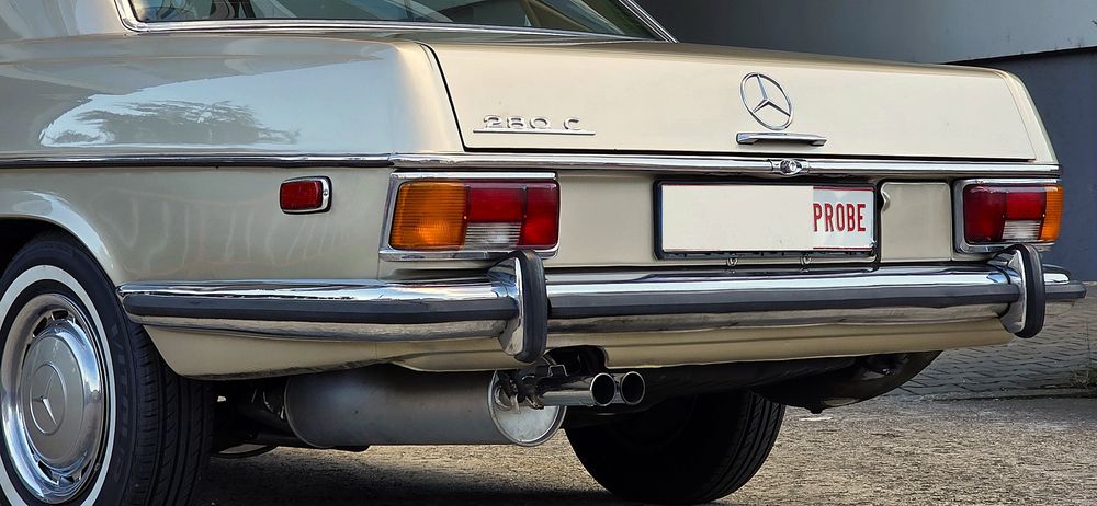 Mercedes  280 C  W114 Strich /8 Coupe Automatic Retro Bot de Cal