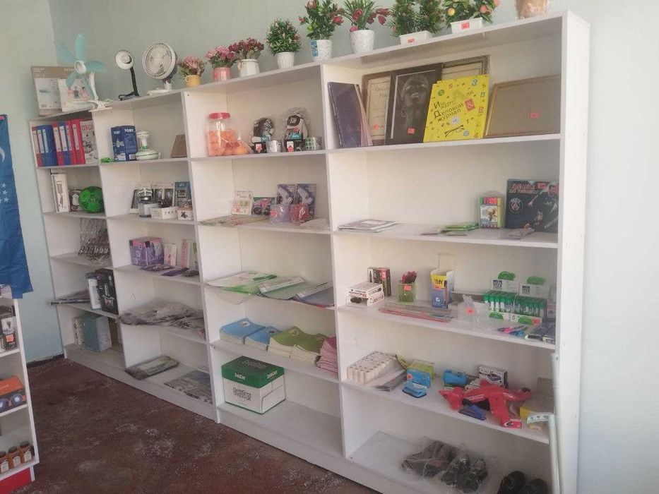 Тайёр бизнес сотилади, констовар магазин, ксеракопия,  аксесуарлар.