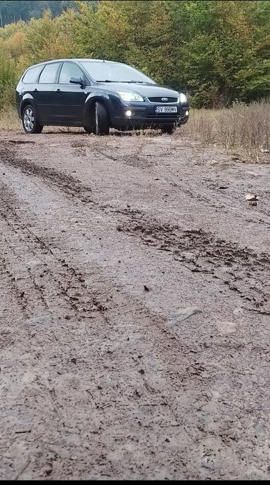 Vând Ford focus 2